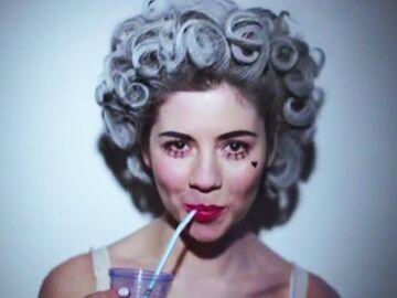 'Primadonna' de Marina.