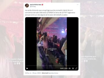 Tuit viral criticando a una chica que fue al concierto sin conocer las canciones.