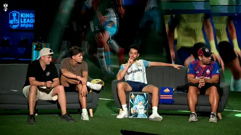 Los hermanos Buyer, TheGrefg y Gerard Romero durante uno de los encuentros de la Kings League. Los hermanos Buyer, TheGrefg y Gerard Romero durante uno de los encuentros de la Kings League.