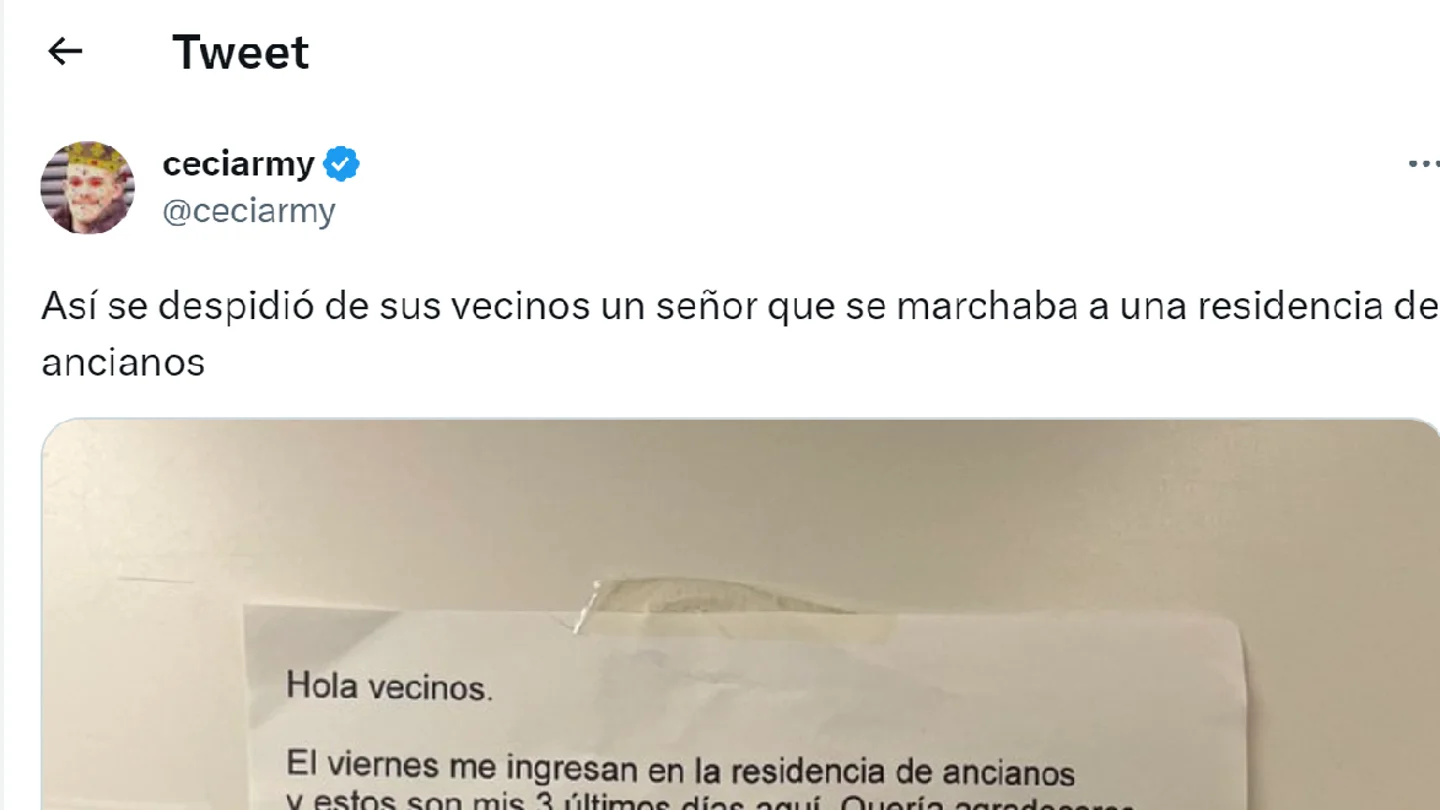 Tuit de @ceciarmy Tuit de @ceciarmy