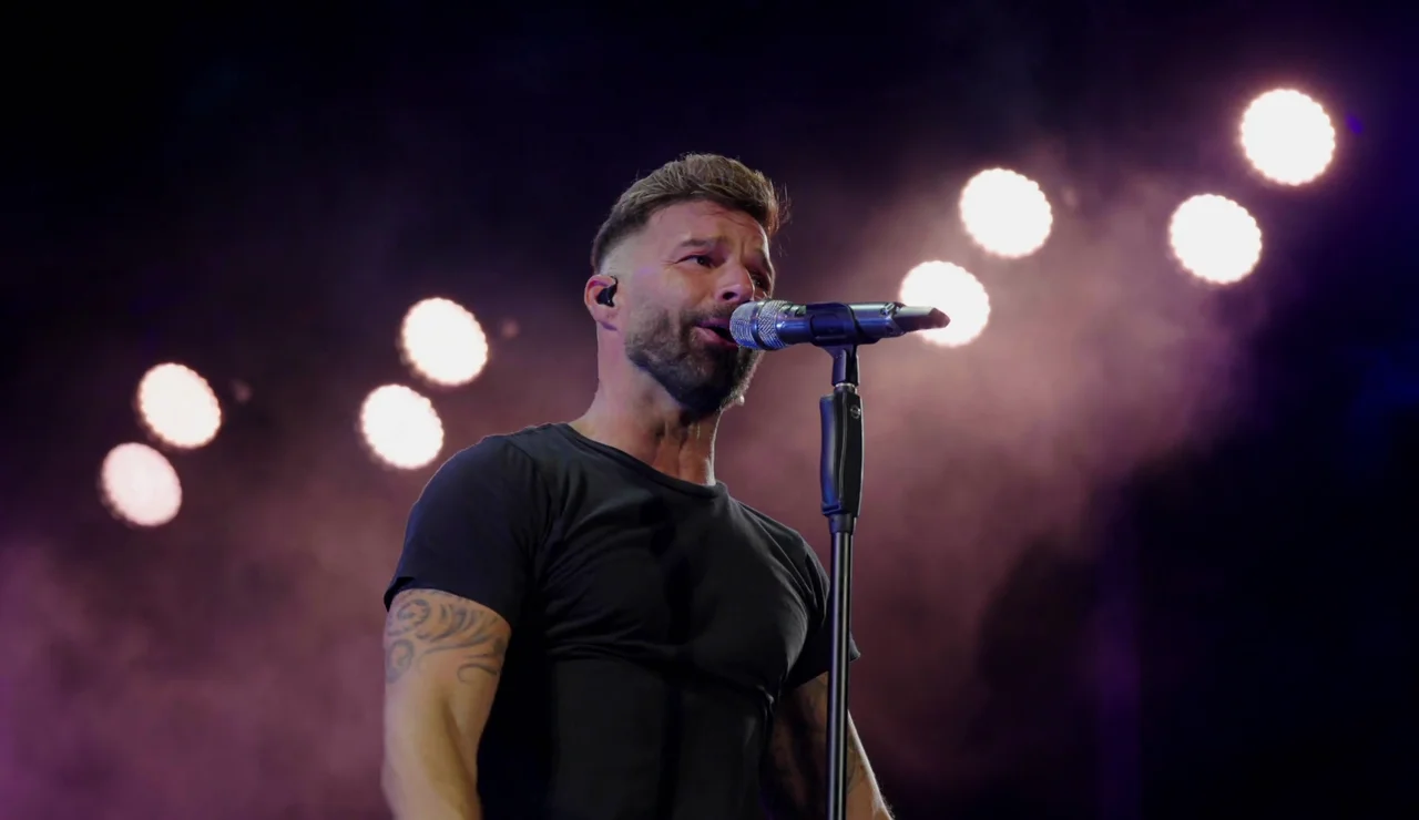 Ricky Martin.