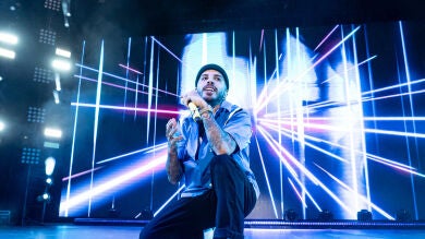 ¿Han saboteado la gira de Rauw Alejandro? Sus fans, preocupados por la cancelación de shows