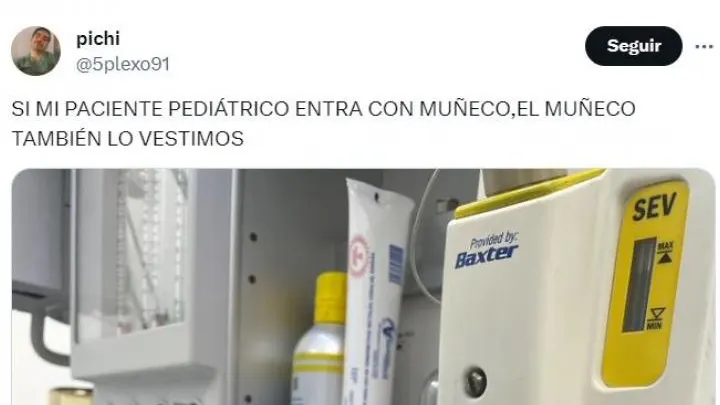 El emocionante gesto que tiene un m&eacute;dico con los mu&ntilde;ecos de los ni&ntilde;os en su hospital
