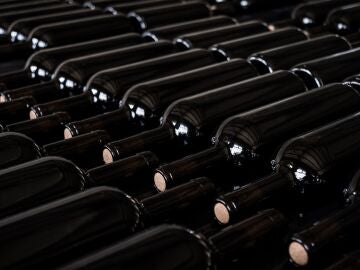 Botellas de vino (archivo)