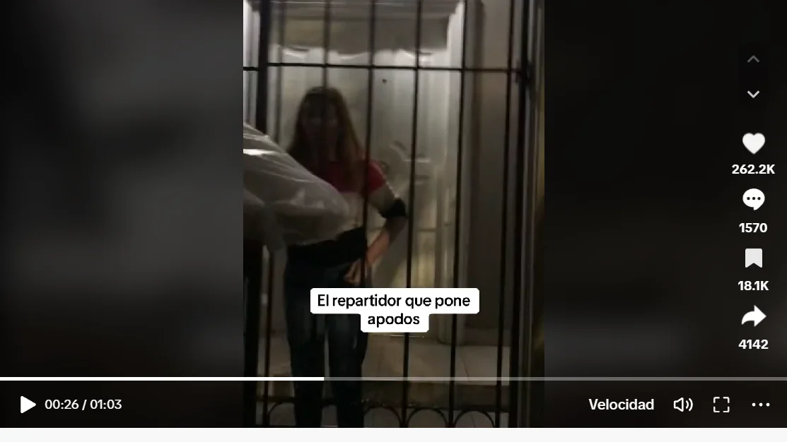 Pantallazo del tiktok de @emita_jb