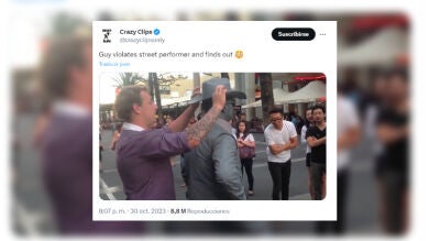 Intenta vacilar a un artista callejero que hacía de estatua, y se lleva un buen merecido