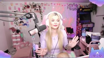 Aroyitt durante uno de sus streams.