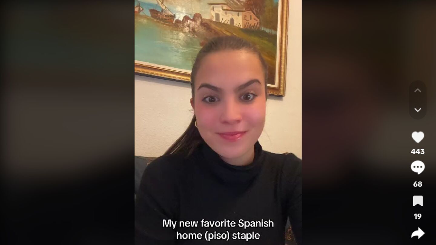 Pantallazo del tiktok de @katieboggs_