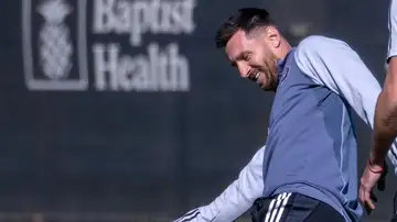 Leo Messi durante un entrenamiento Leo Messi durante un entrenamiento