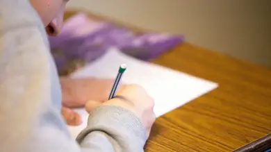 La asombrosa y viral manera de un profesor para saber si sus alumnos copian en los exámenes