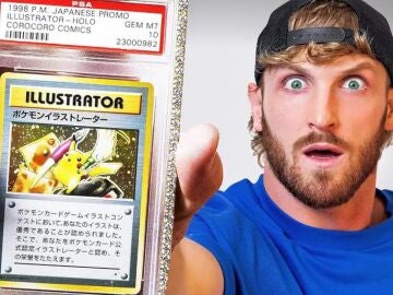 Logan Paul con la carta Pokémon más cara de la historia.