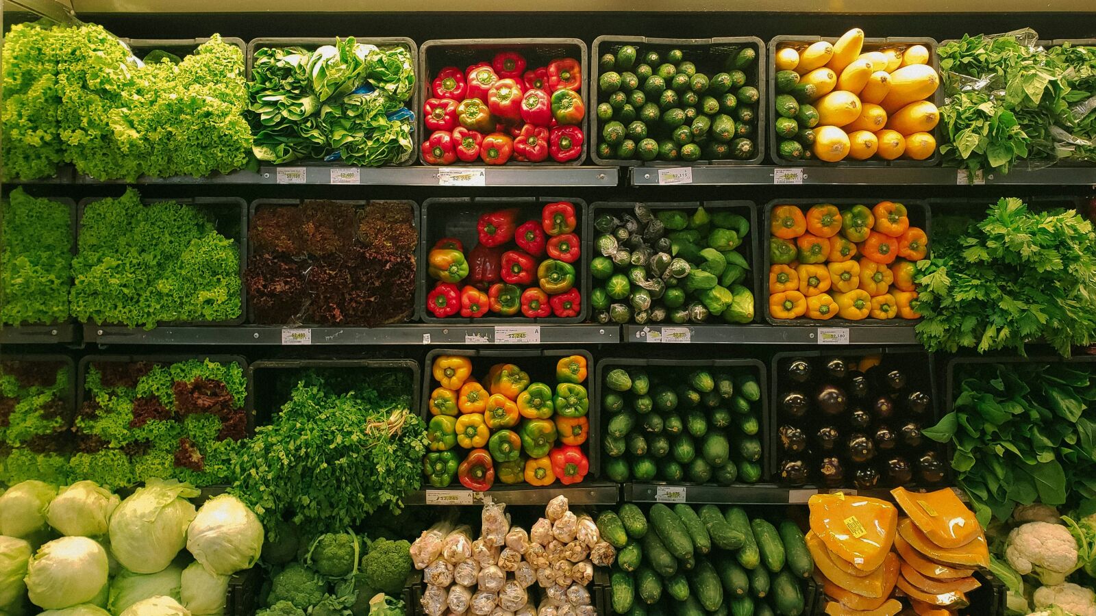 La polémica de un argentino en España comprando fruta que ha incendiado las redes: 