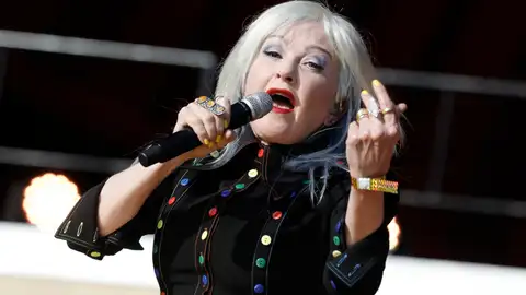 Fotografía de archivo de la cantante estadounidense Cyndi Lauper Fotografía de archivo de la cantante estadounidense Cyndi Lauper