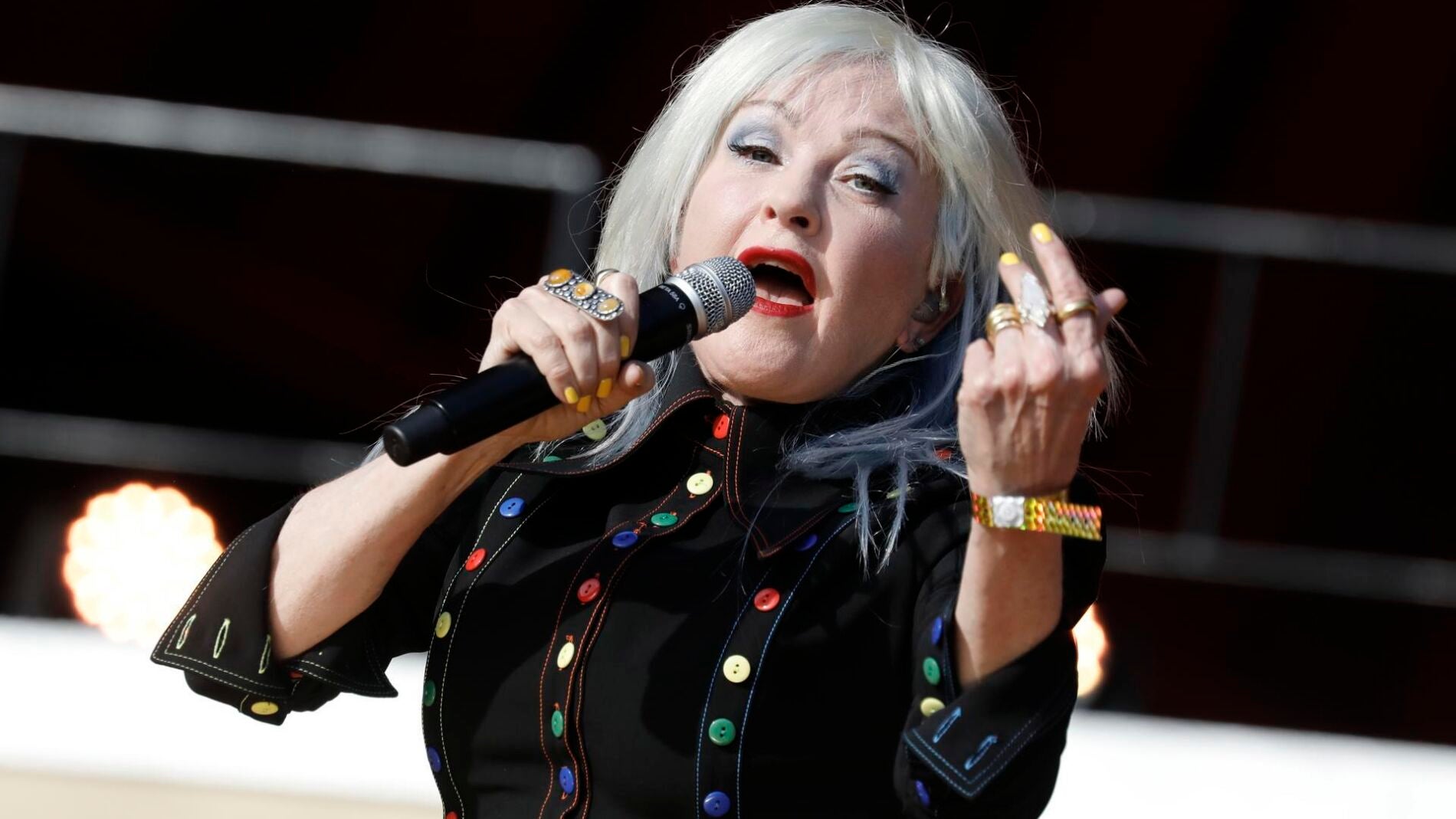 La cantante Cyndi Lauper se retirará de los escenarios con una gira de  despedida por Norteamérica