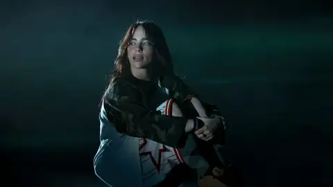 Billie Eilish en la fiesta de lanzamiento de Hit Me Hard And Soft Billie Eilish en la fiesta de lanzamiento de Hit Me Hard And Soft