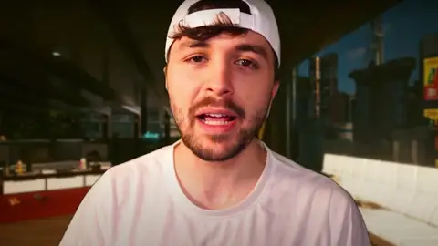 Imagen de un vídeo de Dalas Imagen de un vídeo de Dalas