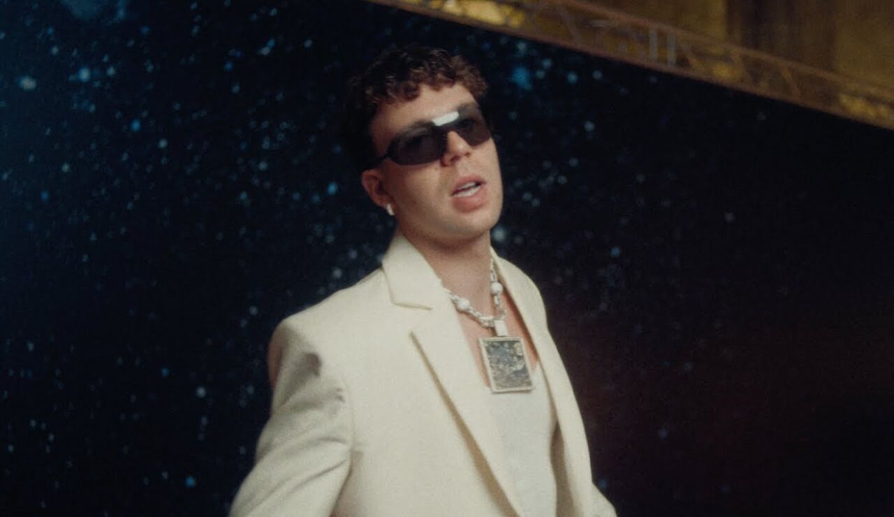 Miniatura de un videoclip de Quevedo en YouTube