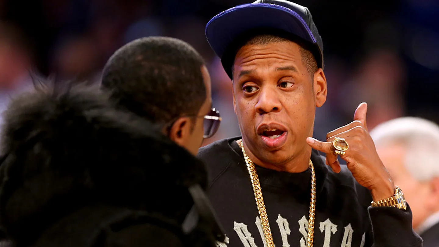 Jay-Z y Diddy hablando Jay-Z y Diddy hablando