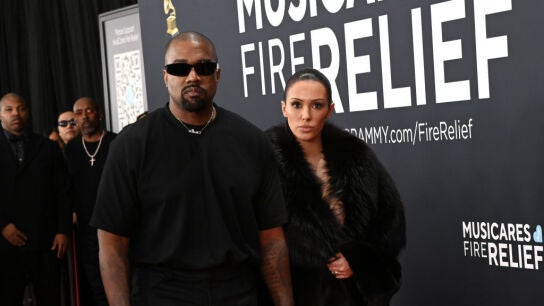 Kanye West y Bianca Censori en los Grammy 2025
