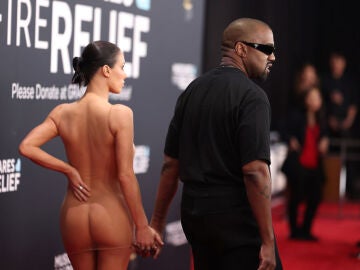 Kanye West y Bianca Censori en los Grammy