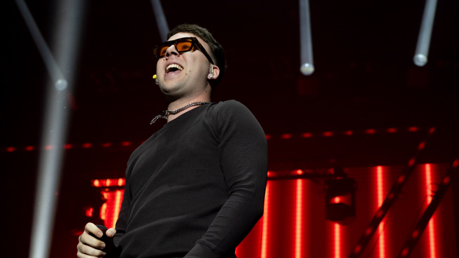 Quevedo arranca su tour en Madrid y arrasa con sus actuaciones junto a Aitana y Lola Índigo