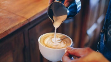 Imagen de archivo de un caf&eacute; en una cafeter&iacute;a
