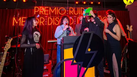 Alcalá Norte ganan el Premio Ruido de la prensa al mejor disco de 2024 Alcalá Norte ganan el Premio Ruido de la prensa al mejor disco de 2024
