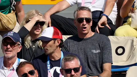 Tony Hawk y su mujer Tony Hawk y su mujer