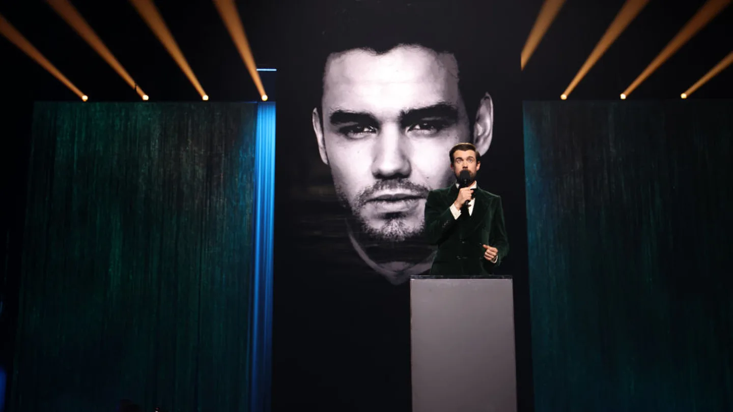 Emotivo homenaje a Liam Payne que rindieron en los Brit Awards Emotivo homenaje a Liam Payne que rindieron en los Brit Awards