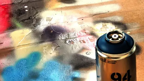 Spray de graffiti. Spray de graffiti.