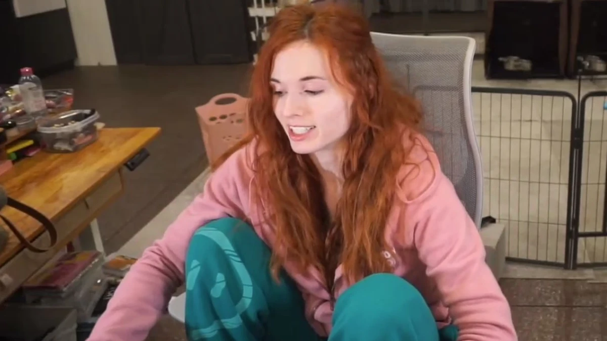 Amouranth se prepara para La Velada del Año 5 y reta a Pokimane a un combate - noticia sobre Amouranth