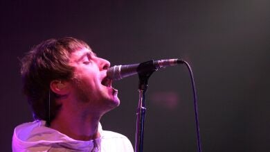 El creador creador de Peaky Blinders rodará la película de Oasis durante su gira de reunión de los Gallagher