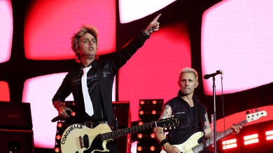Green Day abren su actuación en Coachella con American Idiot: 