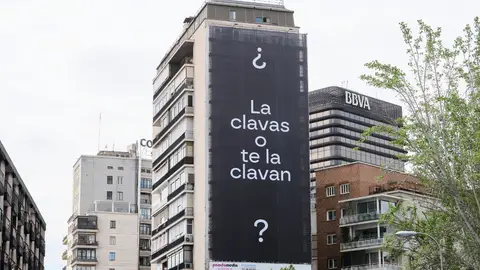 Imagen de la lona que ha aparecido en Madrid Imagen de la lona que ha aparecido en Madrid