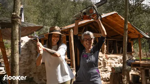 Flooxer ya prepara ¡Señora!, un nuevo programa de entrevistas presentado por Sindy Takanashi Flooxer ya prepara ¡Señora!, un nuevo programa de entrevistas presentado por Sindy Takanashi