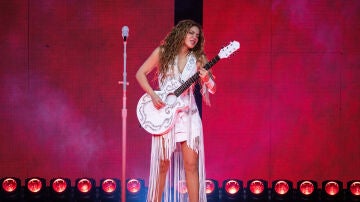 Shakira durante un concierto