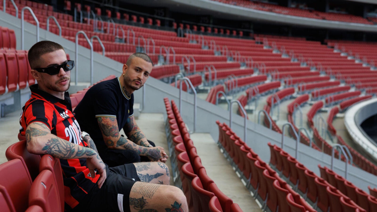 El urbano español asalta los estadios con Natos y Waor: 