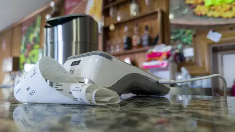 Datáfono de un bar Datáfono de un bar