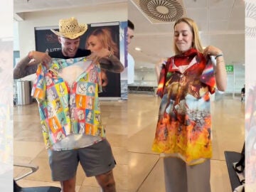 Un amigo invisible de camisetas feas.