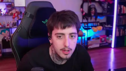 Orslok en su stream. Orslok en su stream.