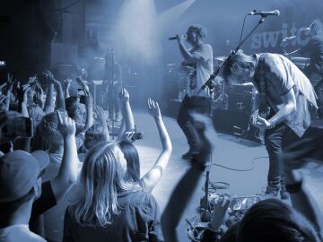 Imagen de concierto de una banda local