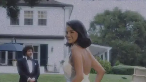 Boda de Selena Gomez y Benny Blanco Boda de Selena Gomez y Benny Blanco