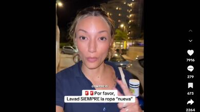 Una dependienta de una tienda de ropa cuenta el motivo por el que siempre tienes que lavar la ropa antes de estrenarla