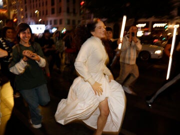 Rosal&iacute;a corriendo por Callao