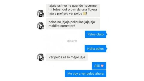 Mensajes de WhatsApp saboteados por el autocorrector