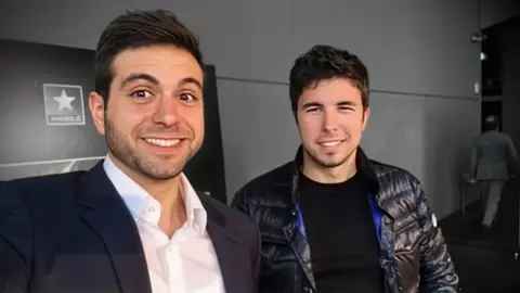 Miniatura de un vídeo de Willyrex y Vegetta777 Miniatura de un vídeo de Willyrex y Vegetta777