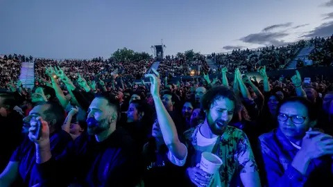 Asistentes a un concierto de las Noches del Botánico 2026 Asistentes a un concierto de las Noches del Botánico 2026