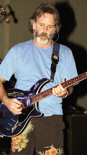 Bob Weir en un concierto en Florida en 2003