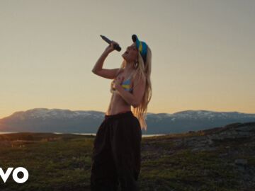 Miniatura de un videoclip de Zara Larsson