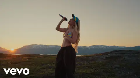 Miniatura de un videoclip de Zara Larsson Miniatura de un videoclip de Zara Larsson